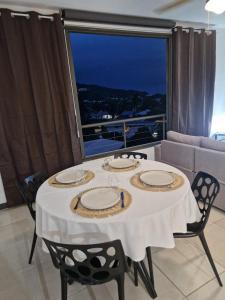 Balkón nebo terasa v ubytování Puna Horizon apartment