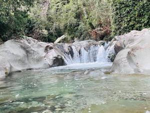 Φυσικό τοπίο κοντά σε αυτή η παραθεριστική κατοικία