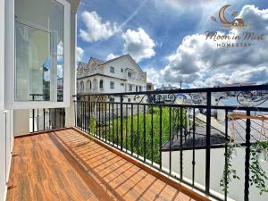 Balkón nebo terasa v ubytování Moon in Mist Homestay