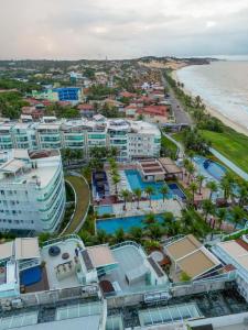 In Mare Bali 50 في بارناميريم: منظر جوي للمنتجع والمحيط