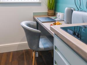 Køkken eller tekøkken på Hilltop Apartment 5 - Uk50597