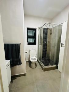 Ένα μπάνιο στο EchoPheme Suites