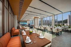 Gallery image of Days Hotel by Wyndham Zhuhai Jinwan in Zhuhai