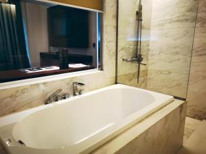 Gallery image of The Oriental Hotel Legazpi in Legazpi