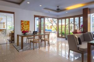 Χώρος καθιστικού στο Luxury Residence Klong Muang Beach Front , Krabi
