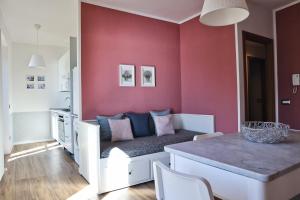 Χώρος καθιστικού στο Varennahouse Lory Apt