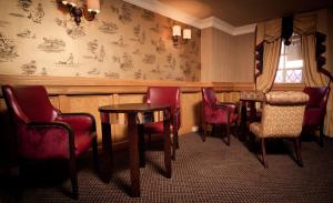 Uma área de estar em Darnley Lodge Hotel