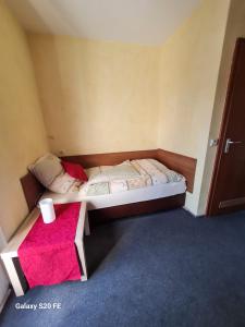 Galeriebild der Unterkunft Golden Rangau Hotel & Pension in Langenzenn