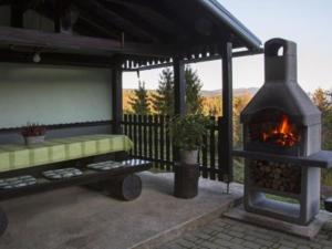 Fotografie z fotogalerie ubytování Holiday Home Kozji Vrh with Sauna and Views v destinaci Kozji Vrh