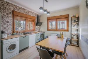 Kuchyň nebo kuchyňský kout v ubytování El Corcal