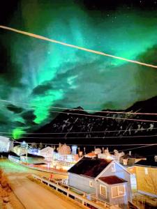 an image of the northern lights in the sky at Havblikk in Gryllefjord