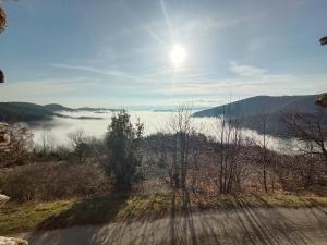 Φυσικό τοπίο κοντά σε αυτή η παραθεριστική κατοικία