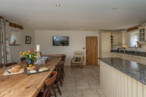 Gallery image of Mynachdy-Sarn in Sarn