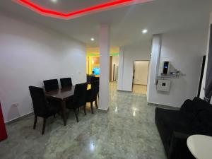 Kuchyň nebo kuchyňský kout v ubytování Gabby's Court