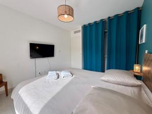 Gallery image of Moderne - Terrasse - Vidéo Projecteur in Toulon +16 photos