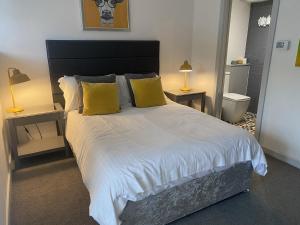 Gallery image of The Cow Shed in Buckland St Mary +7 photos