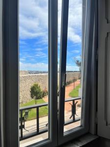 Afbeelding uit fotogalerij van Peniche Hostel in Peniche