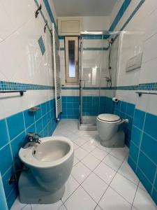 Ένα μπάνιο στο Salentini House - Parking & Breakfast