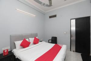 ガーズィヤーバードにあるHotel O Athithiのギャラリーの写真