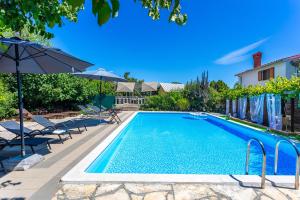 Πισίνα στο ή κοντά στο Residence Tomani with XXL pool
