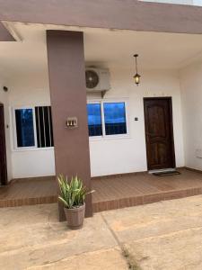 Φωτογραφία από το άλμπουμ του Studio confortable avec jacuzzi σε Porto-Novo