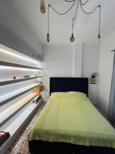 Ένα ή περισσότερα κρεβάτια σε δωμάτιο στο AA seaside apartment