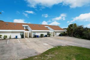 Budova, kde se prázdninový dům nachází