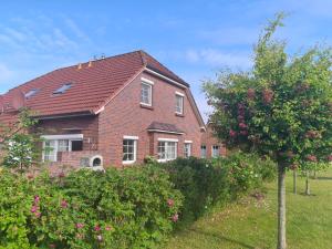 Το κτήριο όπου στεγάζεται  η παραθεριστική κατοικία