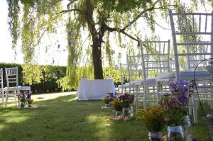 Vonkajšia záhrada v ubytovaní Torre dei Frati Bed & Breakfast