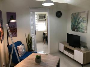 Et tv og/eller underholdning på Royal Garden Residences - Mabolo