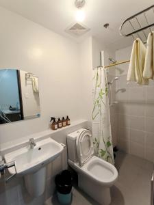 Koupelna v ubytování Lylo Pod at Vinia residences