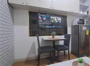 Η κουζίνα ή μικρή κουζίνα στο Stylish 1BR with Wifi and Queen size bed in Grace Res