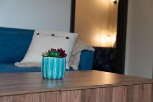 Χώρος καθιστικού στο Brand New Uptown 1BR Apartment Fayette 101