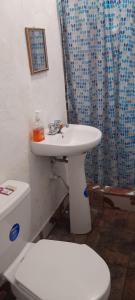 Ένα μπάνιο στο Hotel los arcos