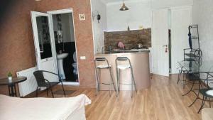 Φωτογραφία από το άλμπουμ του Ksenia's apartment σε Borjomi +33 φωτογραφίες