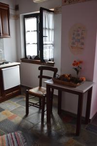 Kuchyňa alebo kuchynka v ubytovaní Vera's Traditional House