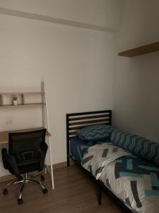 Postel nebo postele na pokoji v ubytování Sky House BSD Apartment - 3 Bedroom Type