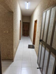 DjamésiにあるWisdom Homeの空廊