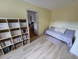 Knihovna v prázdninového domu