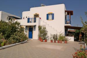 Galería fotográfica de Mina's Studios in Naxos Island en Agios Prokopios