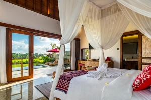 Postel nebo postele na pokoji v ubytování Akshaya Villa, Sacred Wellness Retreat by Dhananjaya Hospitality + 65 fotografií