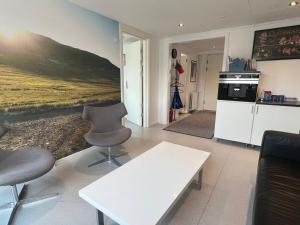Kuchyň nebo kuchyňský kout v ubytování Uka Guesthouse Downtown