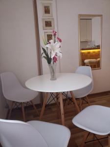 Χώρος καθιστικού στο TARA Lux