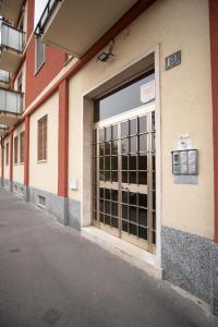 Το κτήριο όπου στεγάζεται  το διαμέρισμα