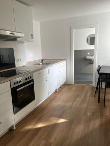 Una cocina o cocineta en Heusenstamm Home & Work