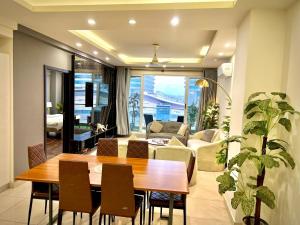 Φωτογραφία από το άλμπουμ του Sky Heights Residency-Luxury Hotel Apartments Facing Centaurus Mall Islamabad στο Ισλαμαμπάντ