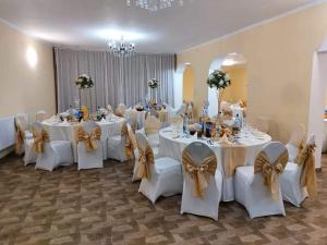 Φωτογραφία από το άλμπουμ του Hotel Roua Muntilor σε Nehoiu