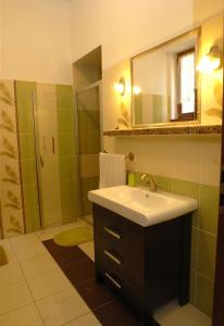 A bathroom at Apartmány Laverna Még 37 kép