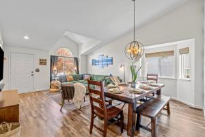 Foto dalla galleria di The Evergreen Hideaway a Troutdale