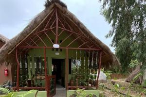 O grădină în afara Wassado Cultural Resort